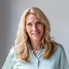 Laverne Hendricks's Instagram, Twitter & Facebook