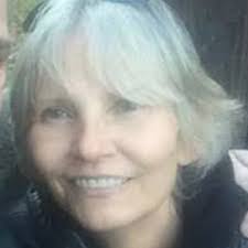 Laurie Ernst's Instagram, Twitter & Facebook