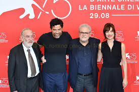 When she gets a plot of a new film by a mysterious character, an exciting intrigue starts. Una Storia Senza Nome Di Roberto Ando Nonsolocinema