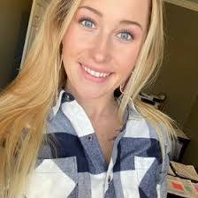 Kristi Gresham's Instagram, Twitter & Facebook