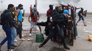 Esta iniciativa buscaba ampliar la base de luego de varios días de protesta, el pasado viernes el mandatario colombiano anunció que reformularía la propuesta de la reforma tributaria. Zeawxmpki Mzvm