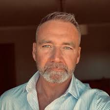 Gerard Kavanagh (@kavanaghGerard)