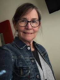 Who went for Vests and who went for T-Shirts?