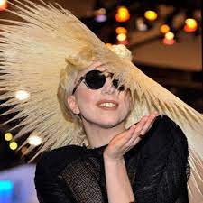 Lady Gaga With Bad Hair Hat Hairstyles Lady Gaga Hair Philip Treacy Hats