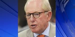 Decatur mayor negotiating early exit