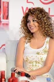 Myriam Fares Medium Curly Hair Styles Curly Hair Styles Hair Beauty