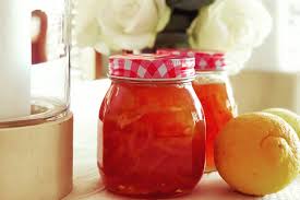 Le marmellate fatte in casa sono un alimento naturale e sano che può rendere più piacevole una colazione volutamente leggera oppure che può essere una base gustosa per un dolce o per accompagnare una portata. Quanto Dura La Marmellata Blog Di Sparlo