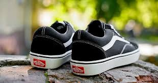 Ini bermakna kebanyakan artikel kami ditulis bersama oleh pelbagai penulis. Vans Kasut Wanita Asli Kulit Suede Musim Sejuk Tinggi Rendah Hitam Putih Biru Merah Merah Jambu Kasut Vance Dengan Mawar