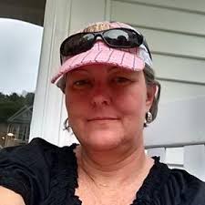 Beth Farina (@BFarina65)