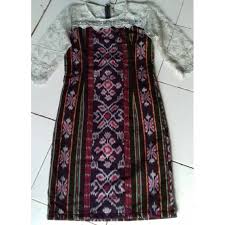 Kain brokat merupakan kain yang kaya akan dekorasi. Shortdress Tenun Ikat Kombinasi Brokat Dr29367 Shopee Indonesia