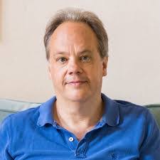 Laura Baller's Instagram, Twitter & Facebook