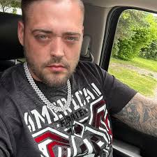 Who can recommend a reliable handyman in Grove City for home repairs?