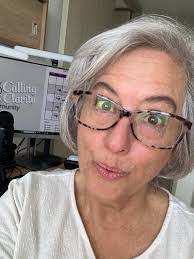 Kimberly Bogle's Instagram, Twitter & Facebook