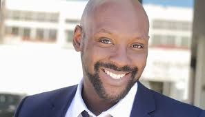 An Actor's Advice: “Love and Believe in Yourself”