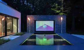 Some cost more than $100k. Smarthome Traum Dieses Outdoor Kino Ist Deluxe Connect