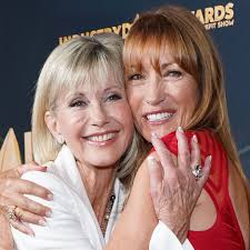 Exclusive: How 'very frail' Olivia Newton-John spent her final months  helping others