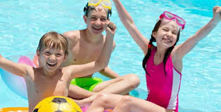 Видео desafio da piscina 2021 канала ene ku. 7 Brincadeiras Para Fazer Na Piscina Durante As Ferias