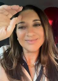 Te sigue https://www.instagram.com/reel/DO6ZnDtjLiv/