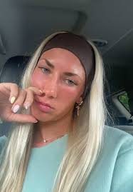 lala (@lauragiffordd)’s videos with Going Down