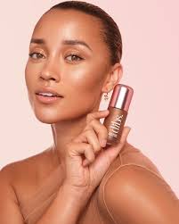 Elle Smith (@officialellesmith) • Instagram photos and videos