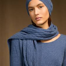 Découvrez notre sélection de bonnets 100% cachemire