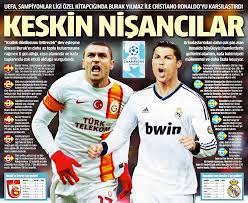 Burak yılmaz'ın futbolculukla alakasız yersiz düşüşleri ile dünya yıldızı c.ronaldonun burak yılmazla taşşak geçmesi iyi seyirler :d. Bir Zamanlar Galatasaray In Ronaldo Kalitesinde Futbolcusu Vardi
