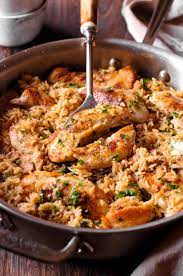 Looking for a recipe for chicken and rice? Chicken With Garlic Parmesan Rice What S In The Pan