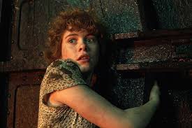 Sophia Lillis Says The Scariest Scene She Filmed For It Had Nothing To Do With Clowns Beverly Marsh Queen Sophia Sophia