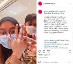 Siaran langsung acara lamaran leslar, julukan untuk mereka dengan disiarkan secara langsung, pihak lesti kejora dan rizky billar berharap para fans dan masyarakat bisa ikut serta menjadi saksi. Qmj4hm1iarg Jm