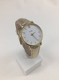 Achetez en ligne votre montre cluse sur montres & vous, revendeur agrée de la marque. Montre Minuit Gold Metallic Mariek