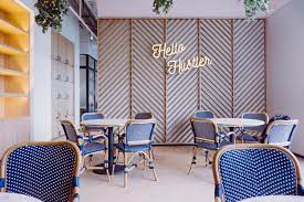 We've rounded up the best zoom backgrounds that'll refresh your space for free. Biar Zoom Tambah Seru Ini Kumpulan Ide Background Lucu