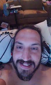 Who wants to find all of our doppelgängers? 🤪 Hubs, Me and our daughter