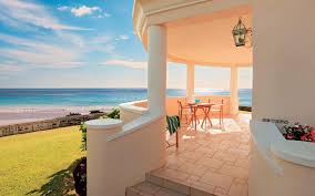 Live on the beach with an oceanfront view. Beach Houses For Sale And Oceanfront Estates Christie S International Real Estate