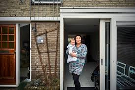 Huizen en kamers huizen te huur 15.212 resultaten. Rotterdammers Trekken Naar Schiedam Mooi Huis Voor Minder Rotterdam Ad Nl