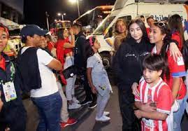 She began her musical career in 2018 and her first studio album. Paloma Mami Visito A Jugador De La Roja Sub 20 Tras Empate Con Bolivia