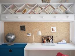 Ce meuble de rangement mural accueille tour. Meuble Rangement Enfant Pour Instaurer L Ordre Avec Du Gout