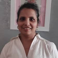 Shirley Lavin's Instagram, Twitter & Facebook