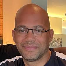 Christopher Jackson II DE Hampton University (@JacksonCII3)