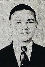 Richard Lebar's Instagram, Twitter & Facebook