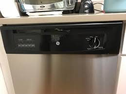When a ge dishwasher starts then shuts off, the power supply may have been interrupted, the door is not closed, the motor overheated or a leak was detected. Mom Please Help This Is My First Apartment And I Sincerely Can T Figure Out How To Start My Dishwasher I Ve Pressed Every Button Turned The Knob In Every Direction And Even Reset