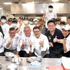 飲食文化說書人美食家梁幼祥分享老菜新味道