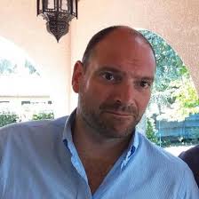 BOTTOMLESS BRUNCH 🥂 Our famous bottomless brunch is back with NEW dishes  and smoothies 😍 Bottomless Brunch is available every Sunday between 10am