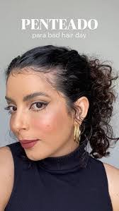 Sara Dodson's Instagram, Twitter & Facebook