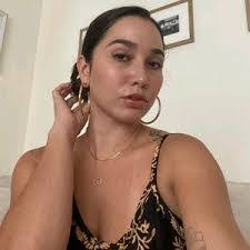 Kalee Gray's Instagram, Twitter & Facebook