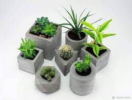 Dekoratif beton saksı yapımı i̇çin püf noktası önce kuru malzemeleri karıştırmanız. Beton Saksi Kalibi Nasil Yapilir 12 Mimuu Com