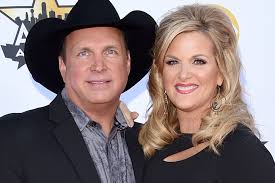 1.6m likes · 48,915 talking about this. Trisha Yearwood Surprises Garth Brooks With His Favorite Birthday Cake People Com