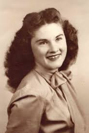 Geraldine Kelly's Instagram, Twitter & Facebook