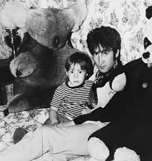 Nothing could be more apparent, as he reveals to the viewer his keen eye for composition and his gift for capturing an intimate moment. Julian Lennon Felt Cast Aside By Late Beatle And Father John Lennon Nz Herald