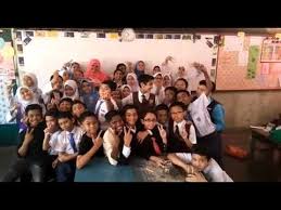 Moto berdisplin, berwawasan, berilmu jenis sekolah kebangsaan, sekolah kerajaan guru besar encik rasman bin abdul karim penolong kanan pentadbiran dan akademik encik azrin bin zakaria penolong kanan jalan indah 19/5, taman bukit indah 79100, iskandar puteri, johor darul takzim. Memories 4 Mutiara With Teacher Anis Sk Taman Bukit Indah Ampang 3 Youtube