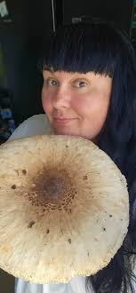 Шуба, дамы и господа! Рыбов я очень люблю, поэтому я это блюдо называю торт  😀